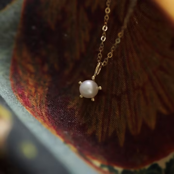 pearl-pendant-necklace